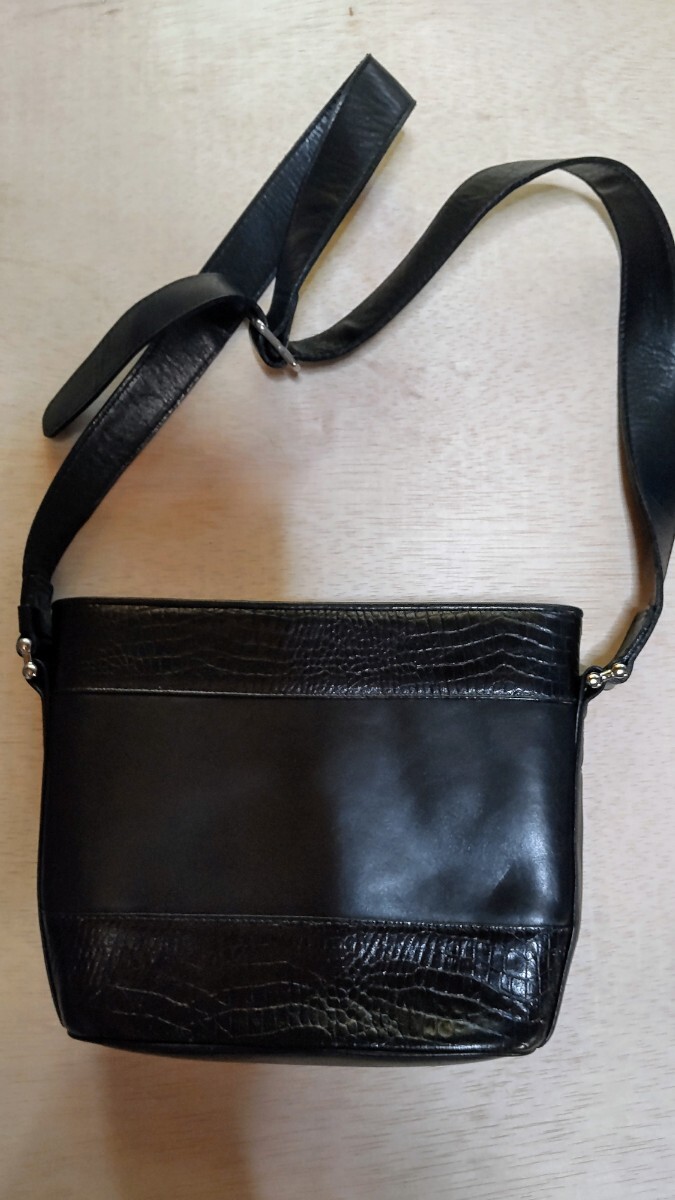 pierre balmain ピエール バルマン ショルダーバッグ 本革 バッグ拍卖