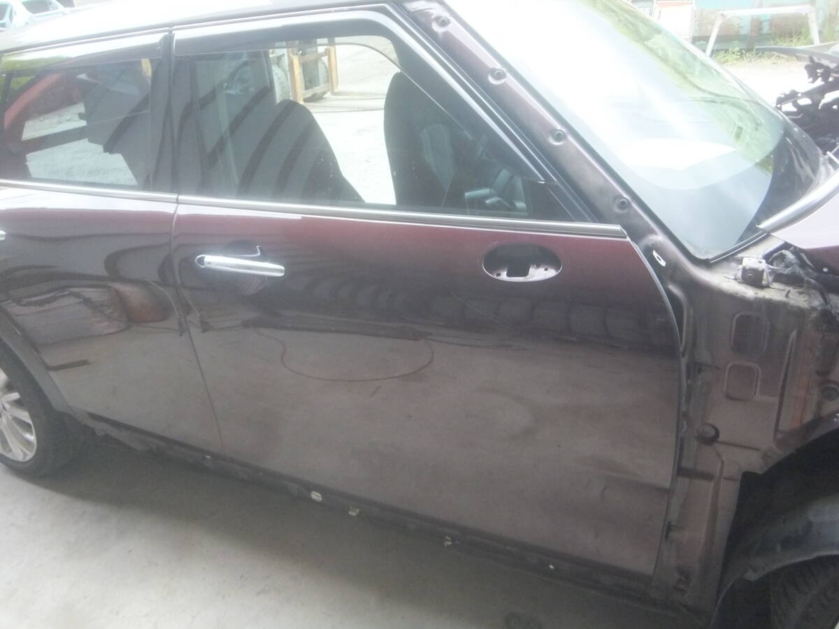 (BMW ミニ クラブマン クーパーSD LR20 F54) 右 フロント ドア C2C 拍卖