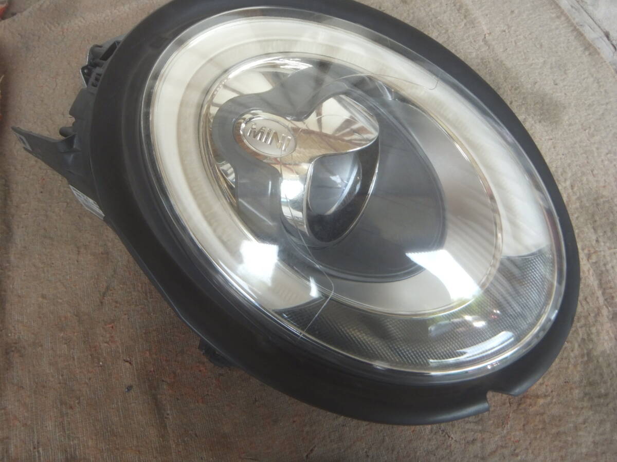 (BMW ミニ クラブマン クーパーSD LR20 F54) 右 LED ヘッドライト 7416980-03拍卖