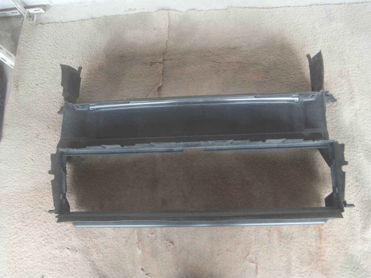 (BMW ミニ クラブマン クーパーSD LR20 F54) フロントバンパー ラジエーター エアダクト 7383437拍卖