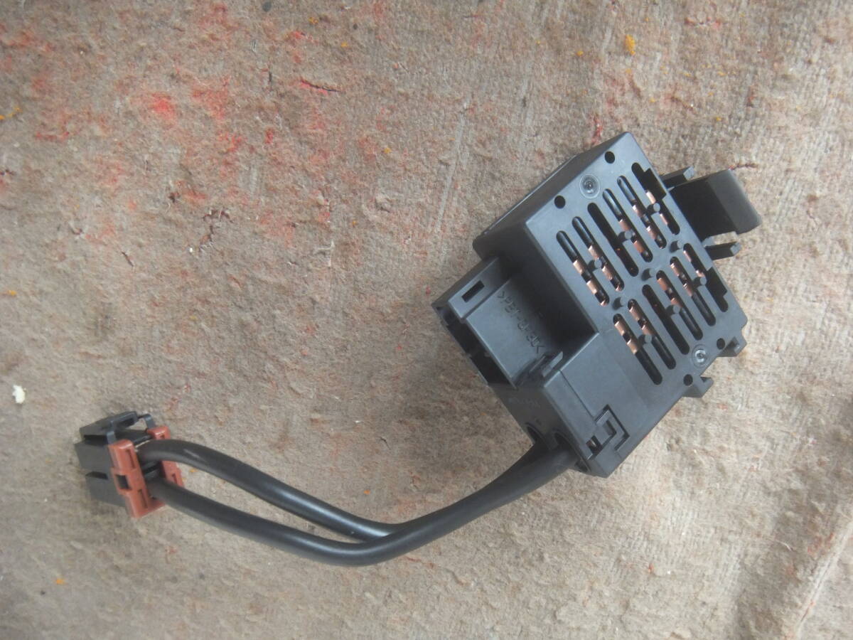 (RX-8 SE3P 後期) パワステ ノイズフィルター拍卖