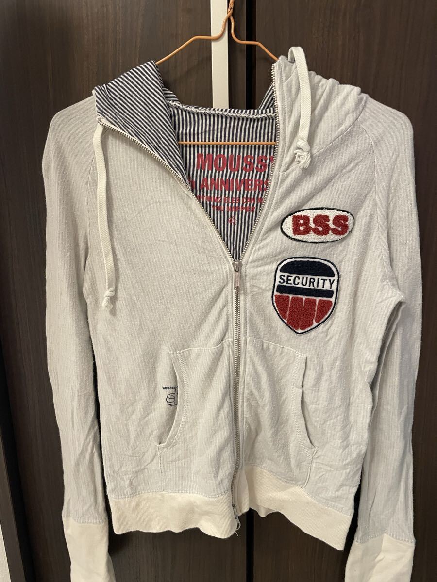 パーカー MOUSSY拍卖