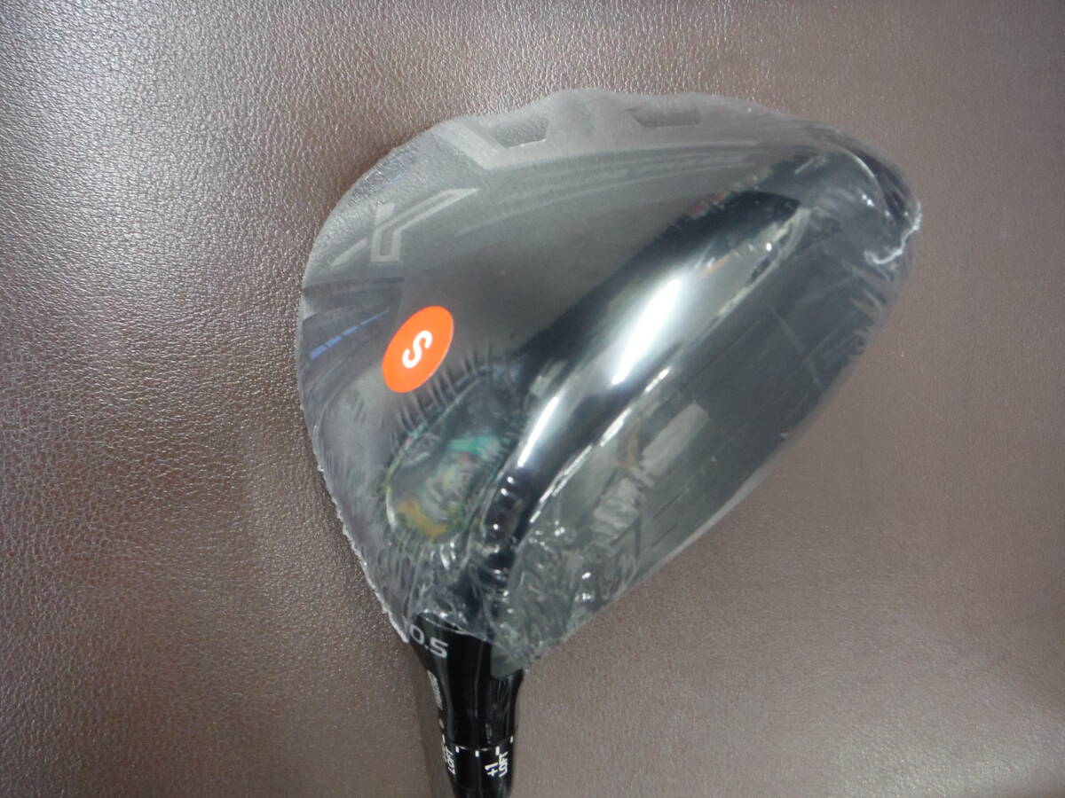 新品★税込 ゼクシオエックス ドライバー 10.5° 純正カーボン Miyazaki AXⅢ 硬さS ヘッドカバー付き拍卖