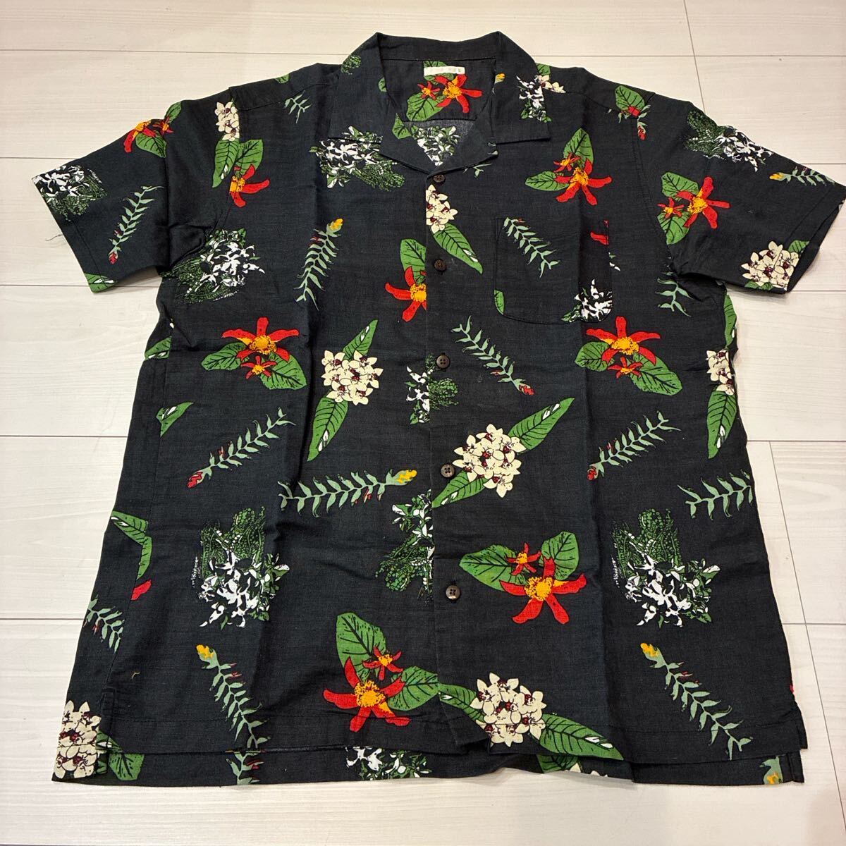 オールド GU アロハシャツ 総柄 ブラック リネンシャツ ボタニカル 黒 archive 半袖 ボタニカル 夏物拍卖