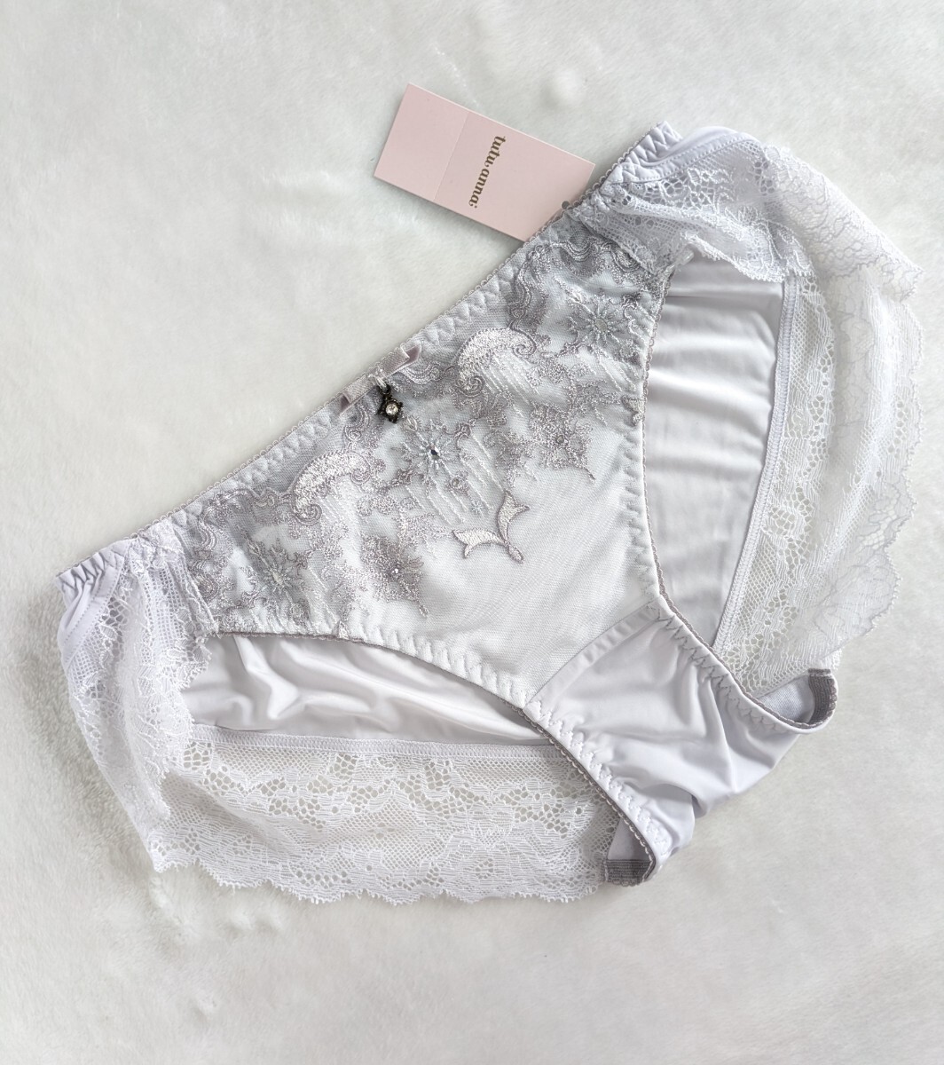 お泊まりに☆パンティ未使用M☆可愛いシャンデリア刺繍レース☆アイスグレー☆チュチュアンナ☆匿名配送可☆タグあり☆拍卖