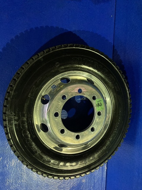 ★送料無料★12 スタッドレス 245/70R19.5 DUNLOP SP001 2019年製 4軸低床 ISO アルコア アルミ 19.5×6.75 8穴拍卖