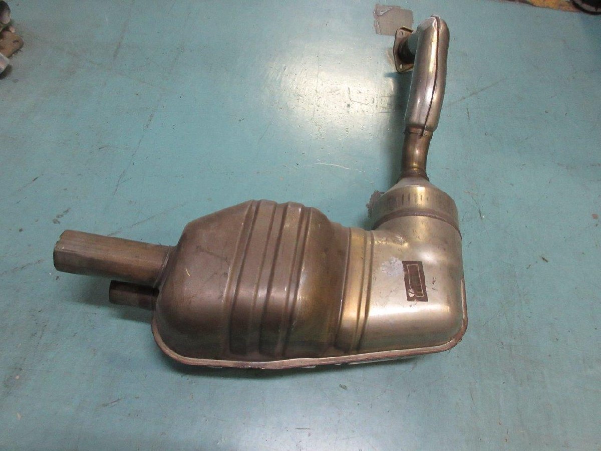 #822 ポルシェ987ケイマン 純正マフラー 右 R ③(987.113.132.32)拍卖