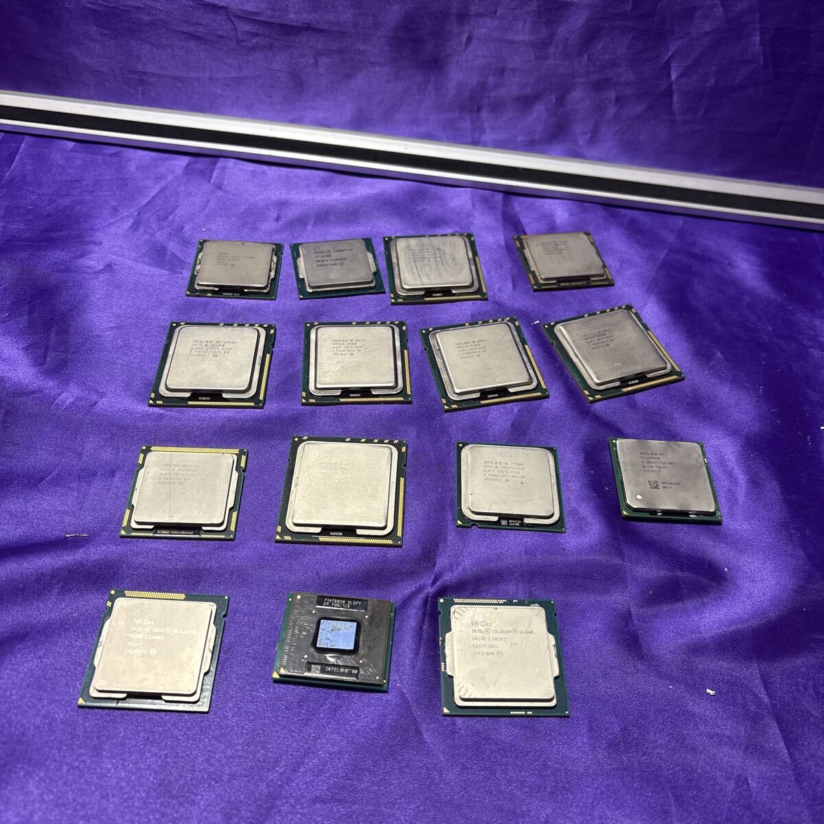 インテル i7-2700K/i7-6700/i7-958/i5-750/W3583/W3565/X5570…… CPU x15 枚 まとめ拍卖