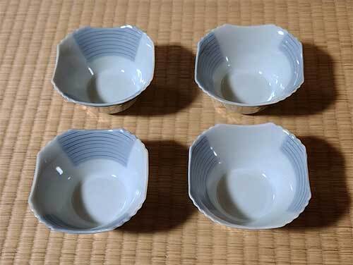 昭和の食器 小鉢 藍色 日本製 4個セット 直径約11.5cm 和食器 昭和 レトロ レア 未使用拍卖
