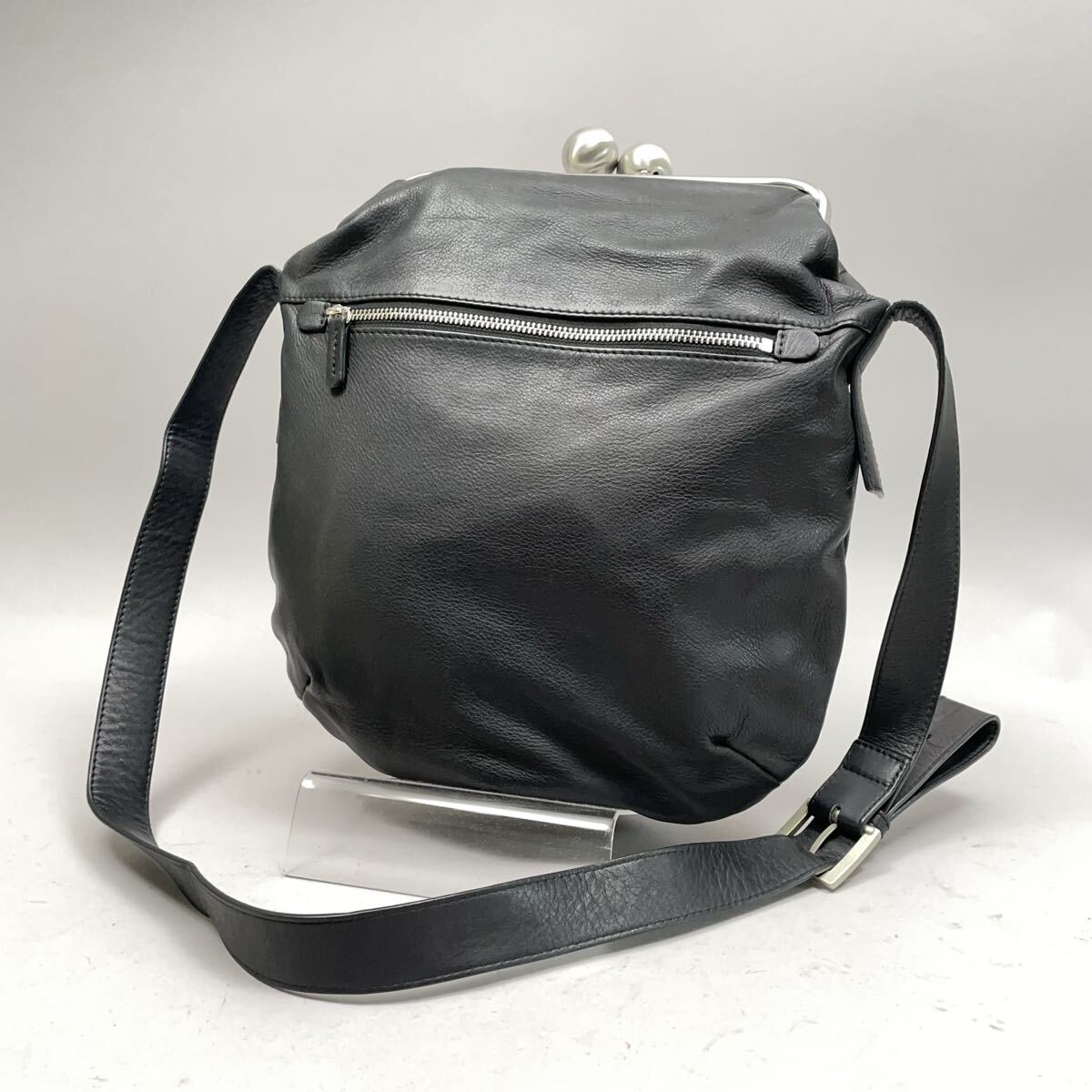 超美品!! kawa-kawa カワカワ ショルダーバッグ がま口 黒ブラック I13-91拍卖
