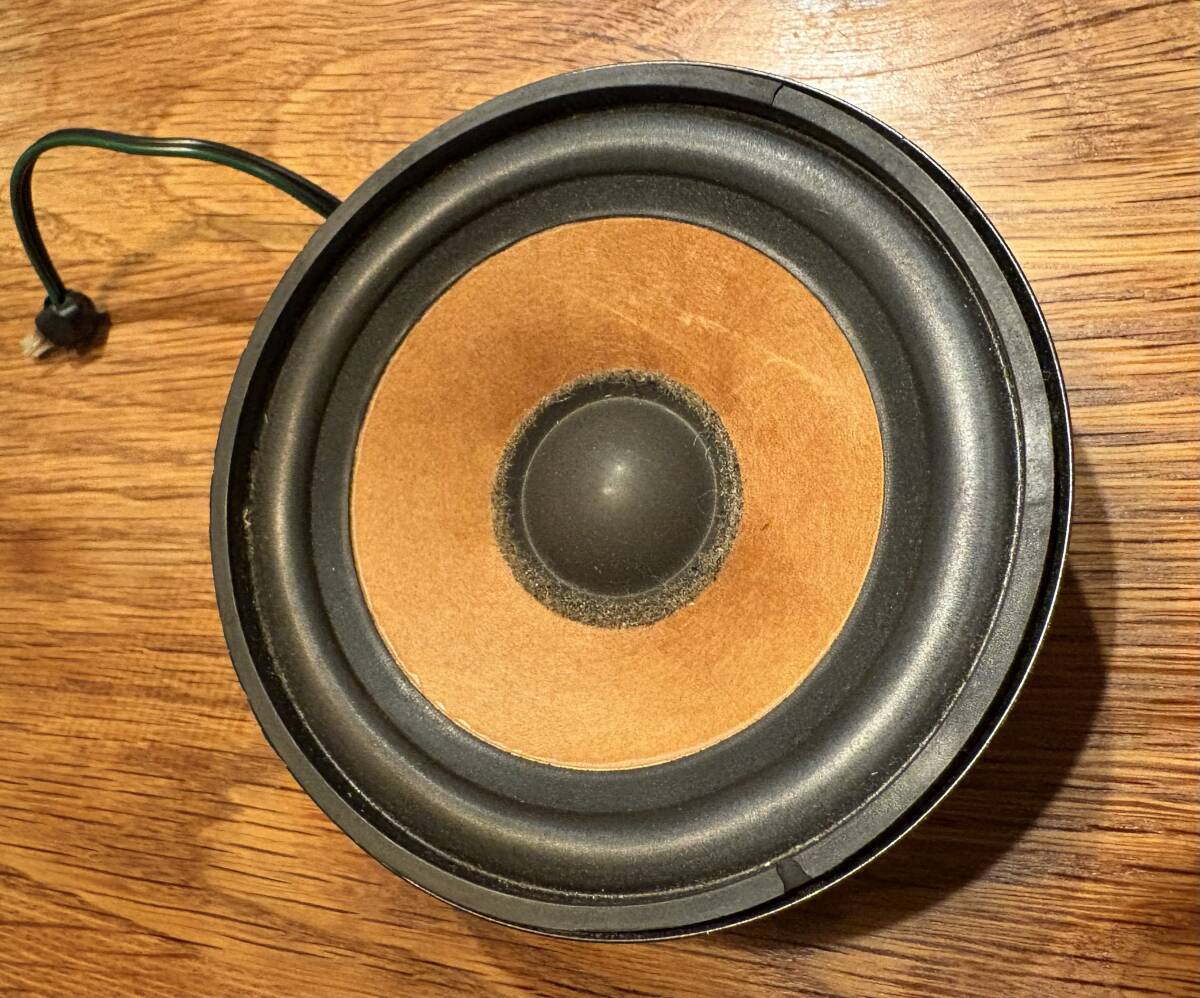 ベンツ W201 190E スピーカー フロント右 中古 B66828922 EAS-10P109SG オーディオ カーステ W123 W124拍卖