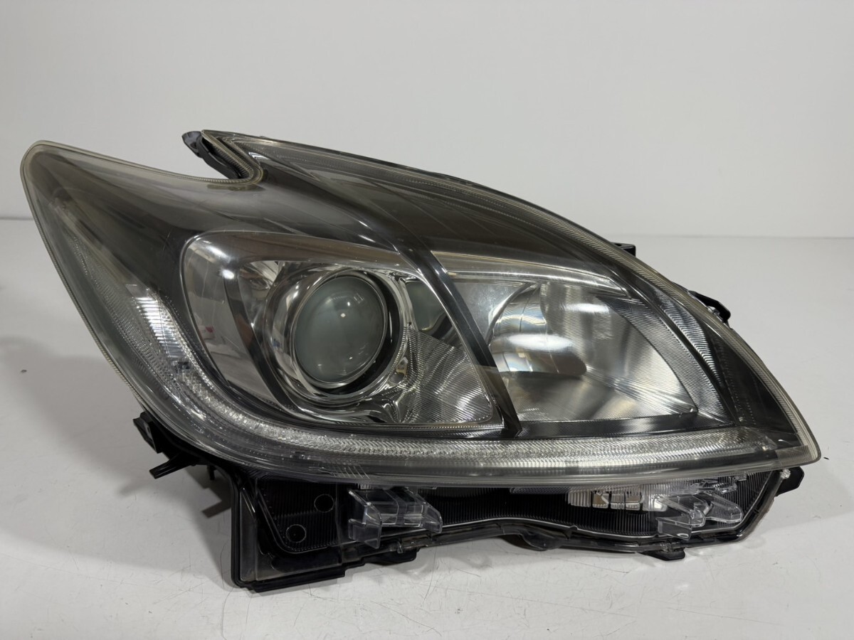 トヨタ純正 ZVW30 プリウス HID ヘッド ライト 右側 KOITO 47-52 81145-47411 刻印モ 棚番LH-1562拍卖