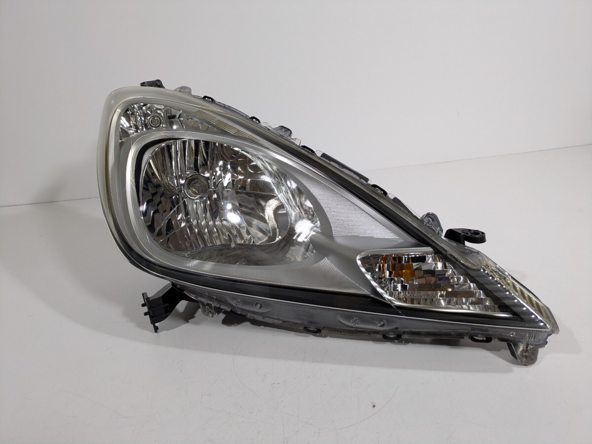 ホンダ 純正 GE6/GP1 フィット ハロゲン ヘッドライト 右側 STANLEY P9603 刻印2 棚番L-1542拍卖