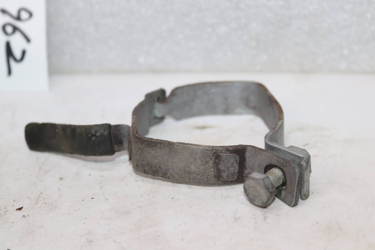 6V4Lモンキー純正キャブレター用フレームクランプ/962拍卖