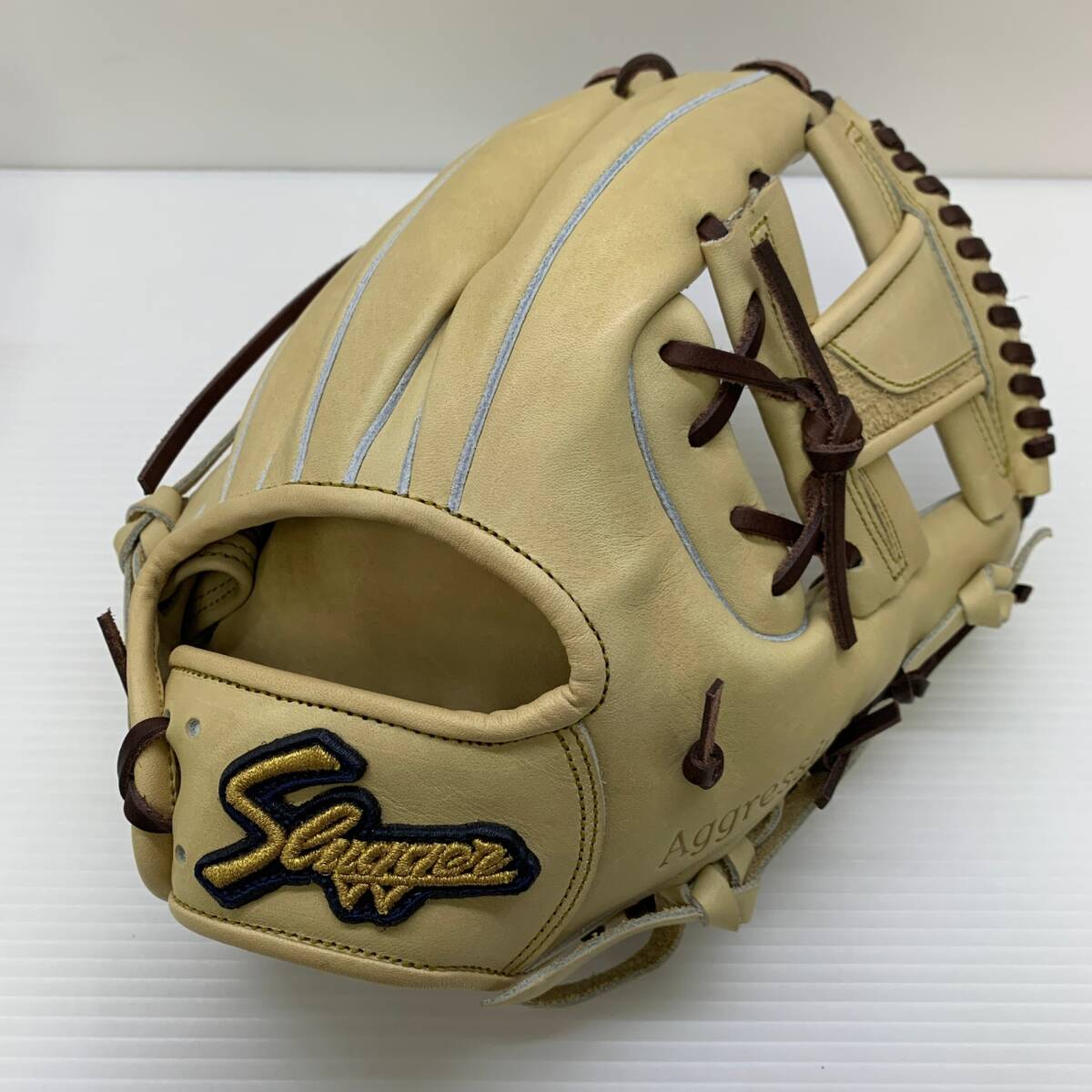 久保田スラッガー KUBOTA SLUGGER 硬式 大人 一般 内野手用 グローブ グラブ 右投げ KSG-SR1 中古品 野球 6086拍卖
