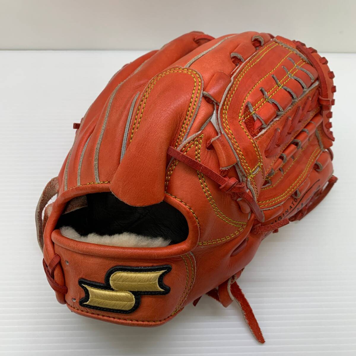 エスエスケイ SSK 軟式 大人 一般 投手用 グローブ ピッチャー グラブ 右投げ ORG-800 中古品 野球 6089拍卖