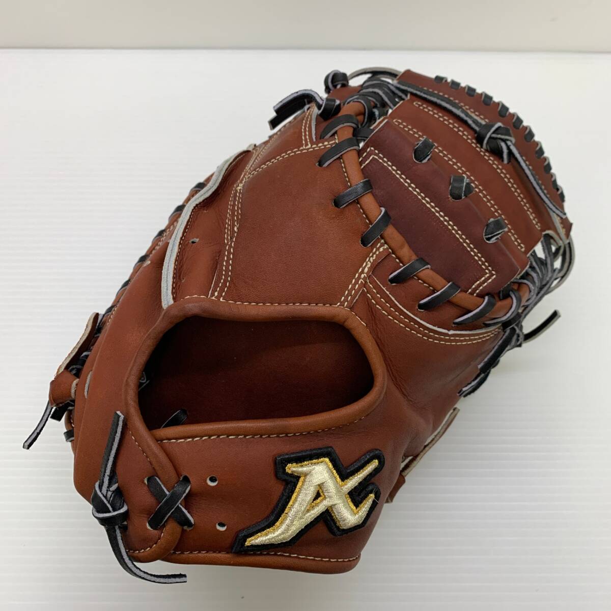 アトムズ ATOMS 硬式 大人 一般 キャッチャーミット 捕手 グローブ グラブ 右投げ AGL-002 中古品 野球 6160拍卖