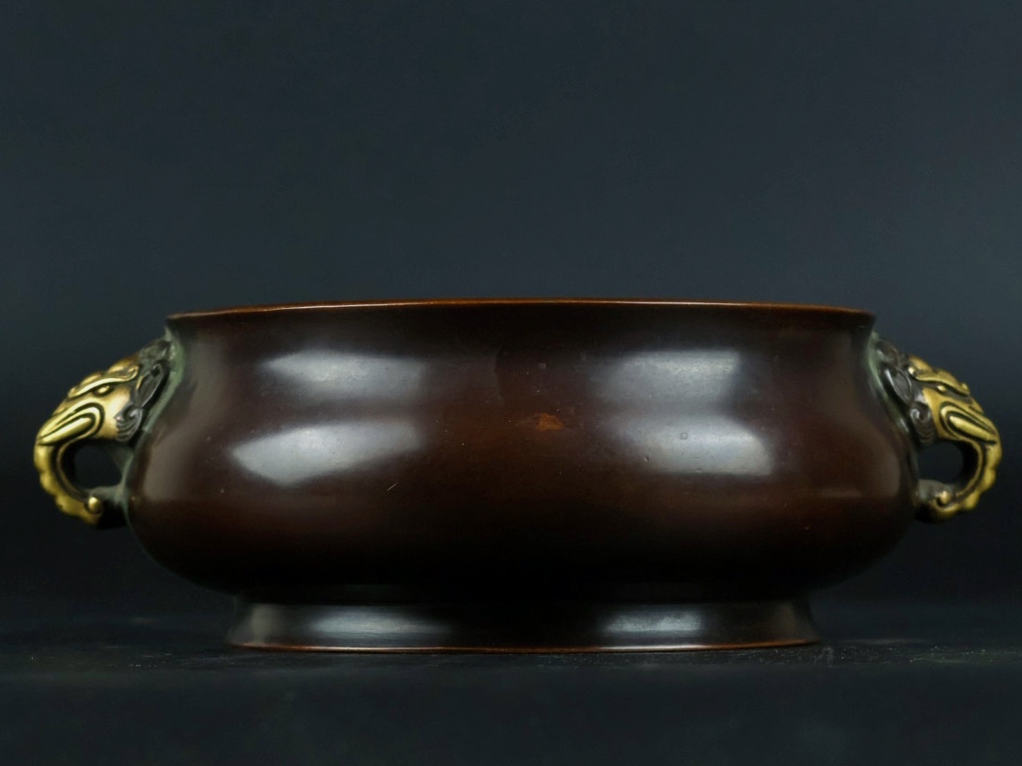 唐物 大明 崇禎年製 紫銅 塗金象耳爐 銅製品 銅器 極細工 古美術品 時代物 中国古玩 骨董品 D69拍卖