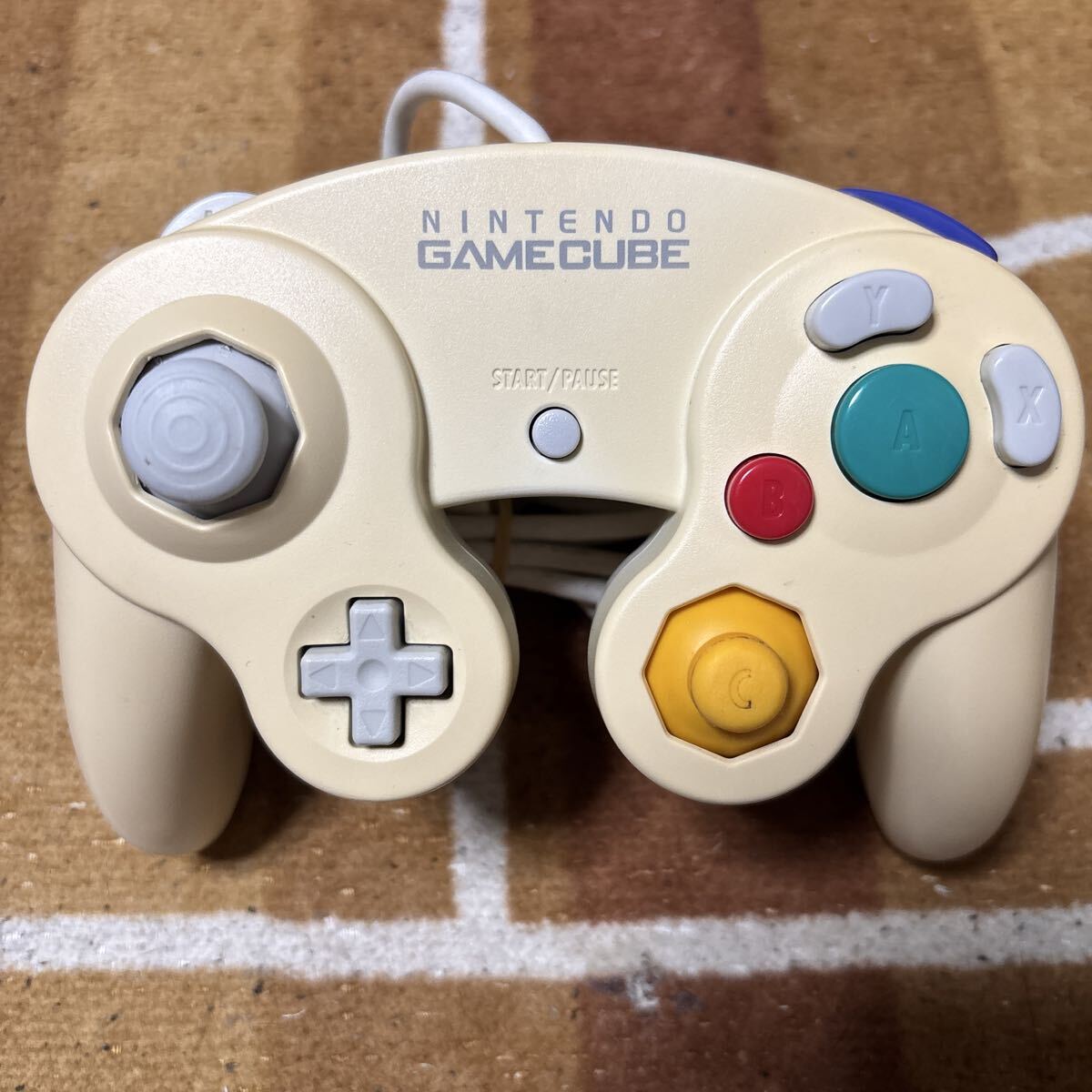 動作確認済 純正品 NINTENDO GAMECUBE DOL-003 任天堂 ニンテンドー ゲームキューブ コントローラー ホワイト シロ 白拍卖