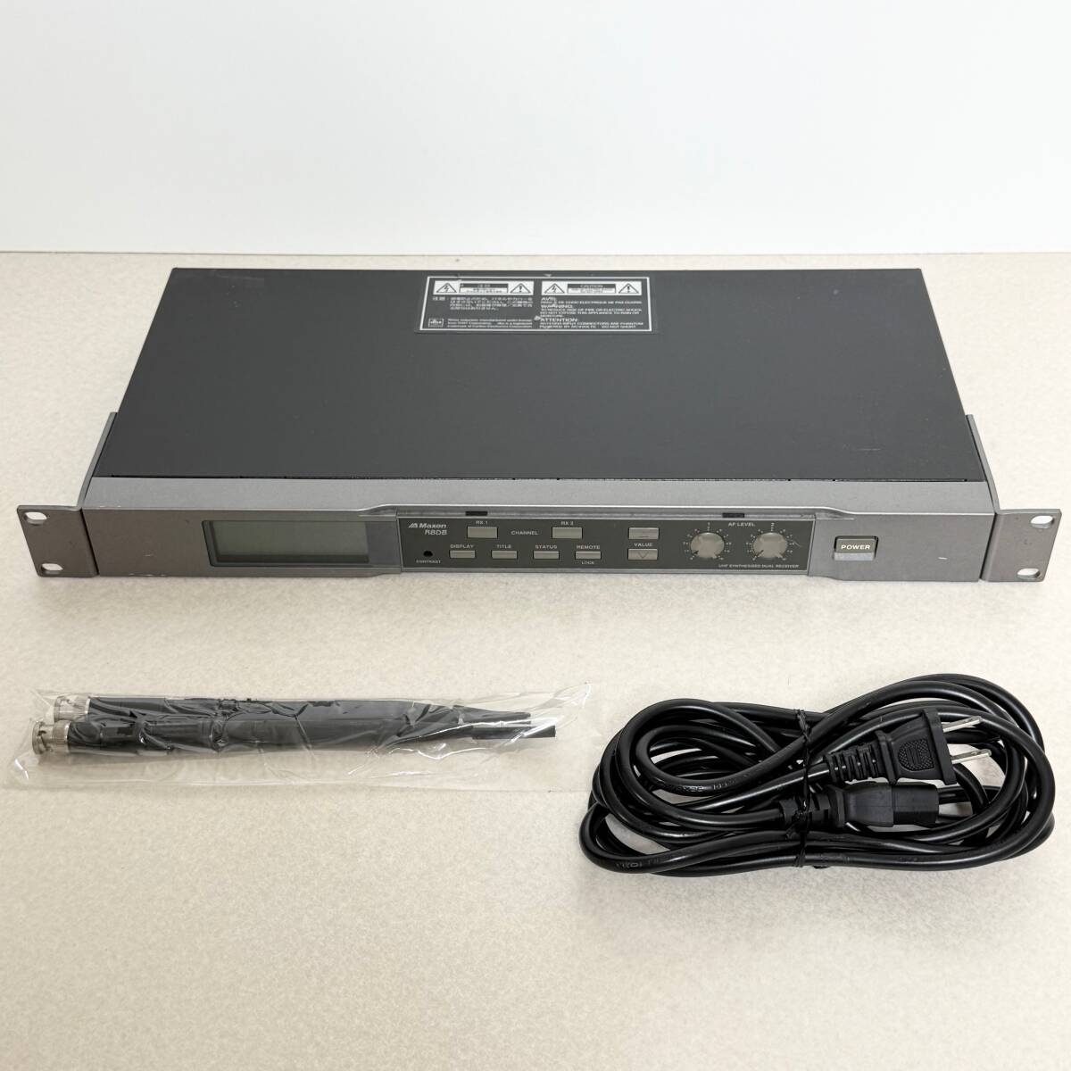 Maxon R8DB ワイヤレスレシーバー 日本製 アンテナ 電源ケーブル付 通電確認済 マクソン拍卖
