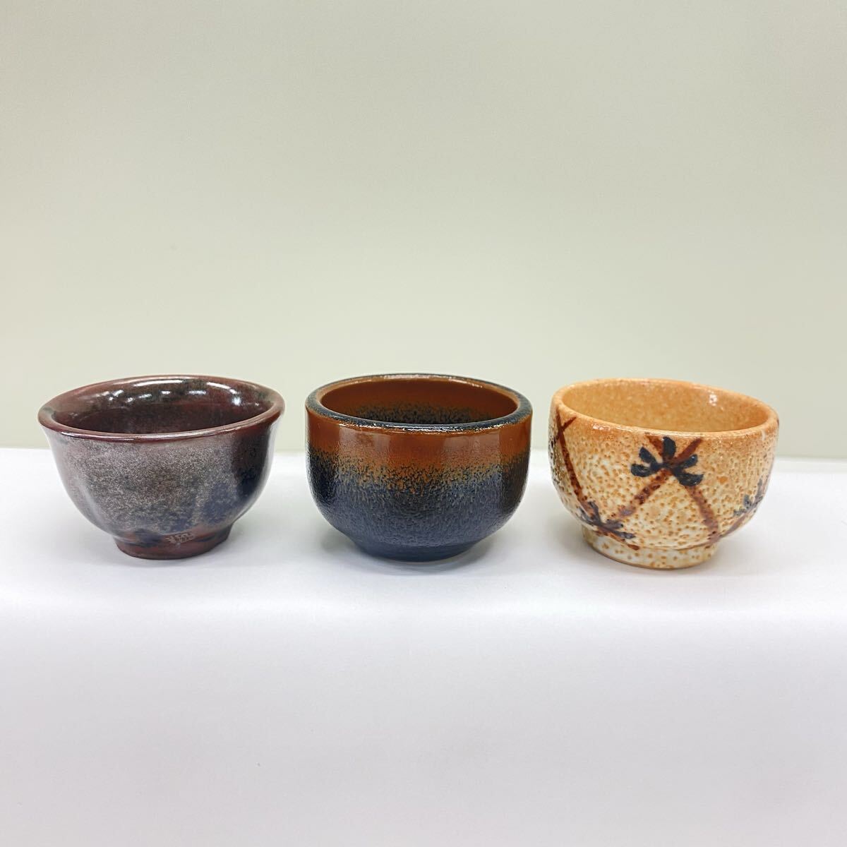 T89 陶器 お猪口 ちょこ 酒盃 酒器 ぐい呑 ゆず天目 志野焼 他 盃 3個 まとめて 和食器拍卖