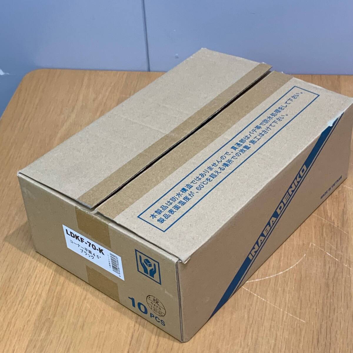 D4 因幡電工 スリムダクト コーナー平面45°【10個入】 LDKF-70-K 40902M11拍卖