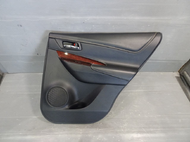 ハリアー DBA-ZSU60W R リア リヤ 右 ドア 内張り 右後 67630-48720-46 平成29年 プレミアム 1kurudepa拍卖