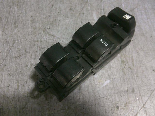 2kurudepa H23年 デリカ D2 DBA-MB15S パワーウィンド PW スイッチ MQ500912 9238拍卖