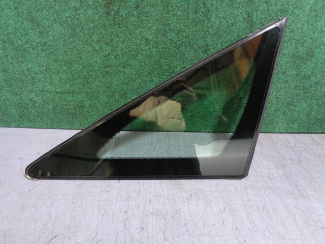 2kurudepa H22年 アルファード DBA-ANH25W 左 サイド ガラス 62120-58022 福山通運で発送の為、個人宅発送不可 9045拍卖