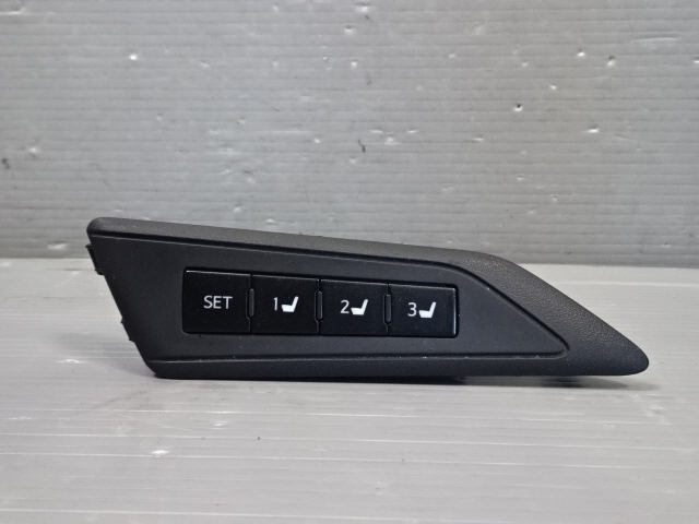 ヴェルファイア DBA-AGH30W シートメモリースイッチ 前期 Z Gエディション 平成29年 アルファード 1kurudepa拍卖