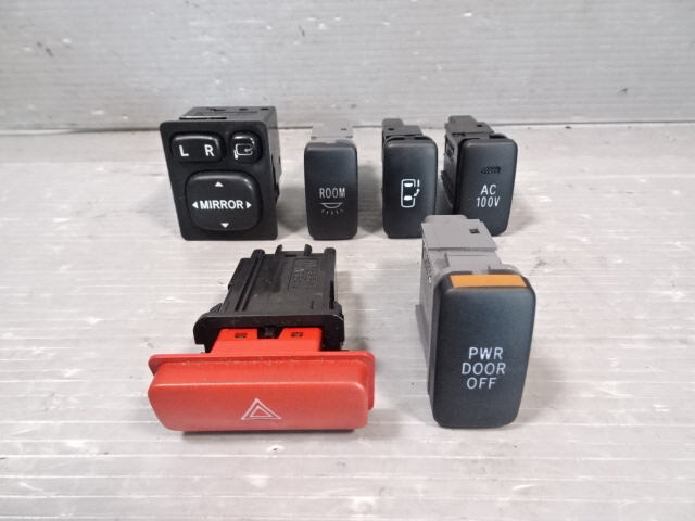 ハイエース CBA-TRH214W スイッチセット 平成24年 GLワイドボディ 1kurudepa拍卖