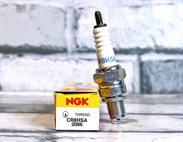 NGK CR8HSA (2086) 新品 送料込 カワサキ ZZ-R250 ('90.3~'07) EX250H 適合拍卖