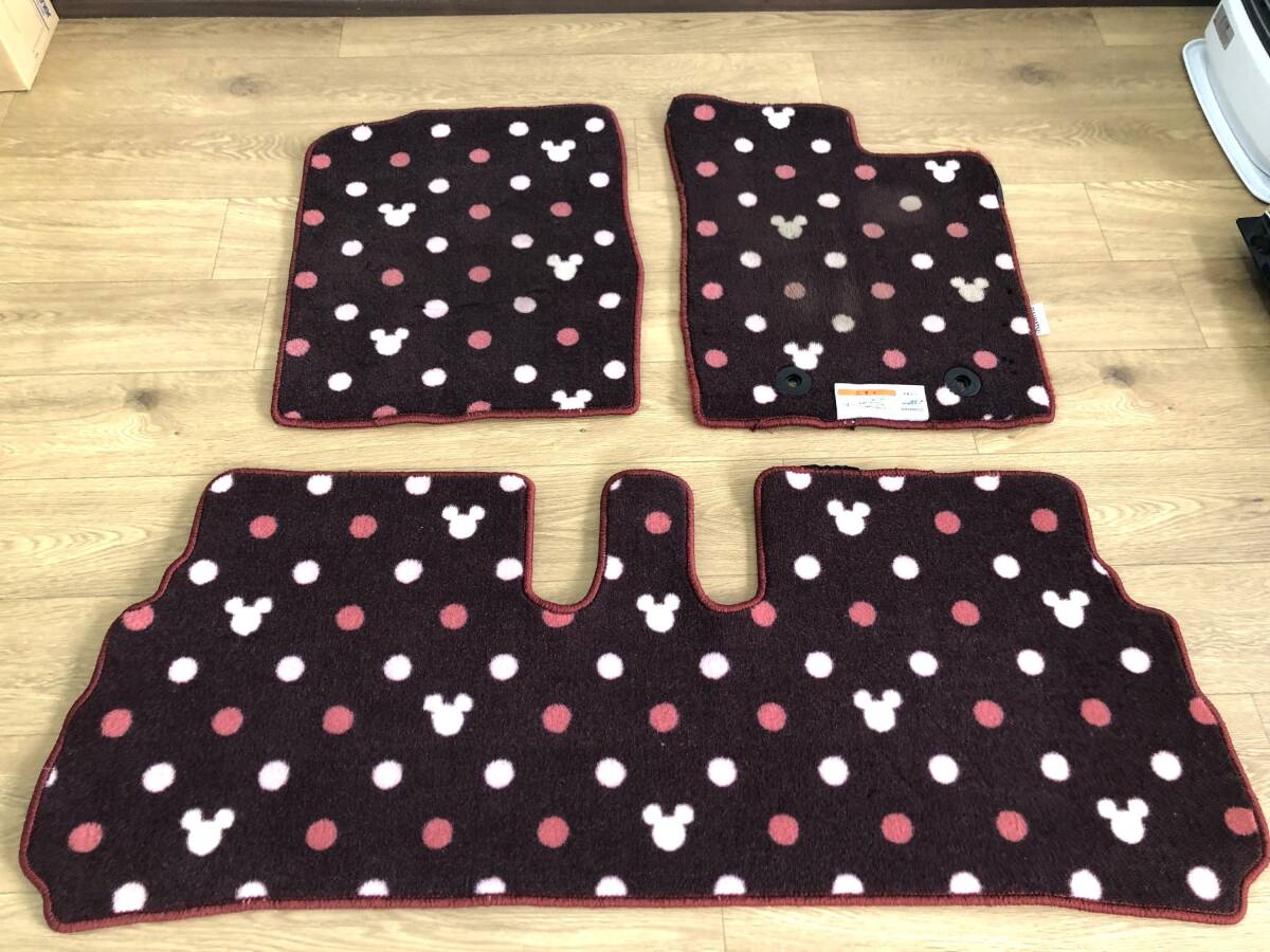 ダイハツムーブカスタム LA150S LA150Fフロアマット 拍卖