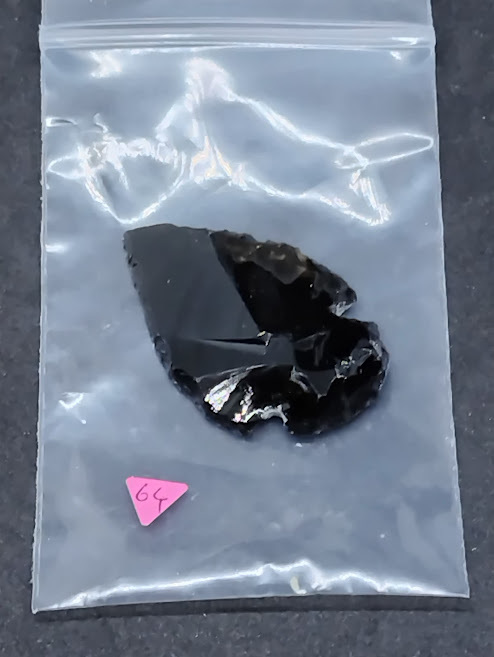 黒曜石の矢じり 約38mmx24mm 64拍卖