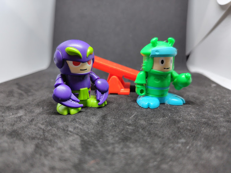 ムシ忍 サソリニンとフンコロニンセット拍卖