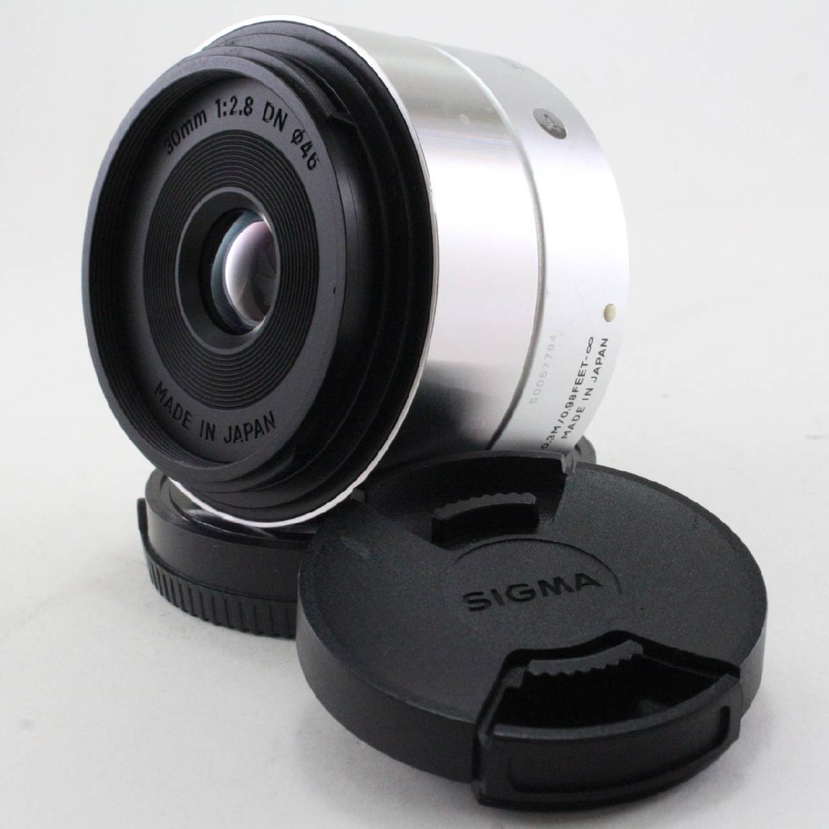 SIGMA 単焦点レンズ Art 30mm F2.8 DN シルバー ソニーEマウント用 ミラーレスカメラ専用拍卖