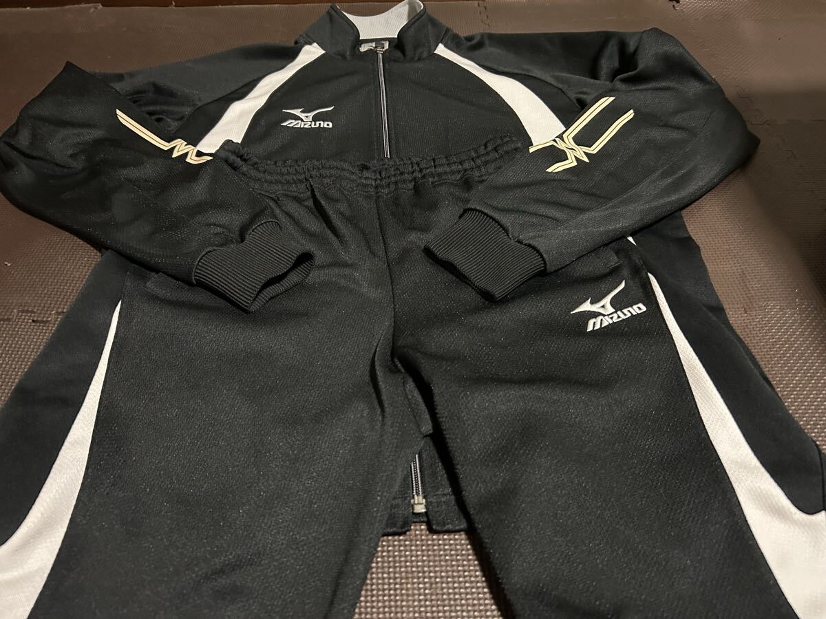 MIZUNO黒ストライプ、白、ロゴ白(刺繍)ストレッチ上下セット サイズL〜O拍卖