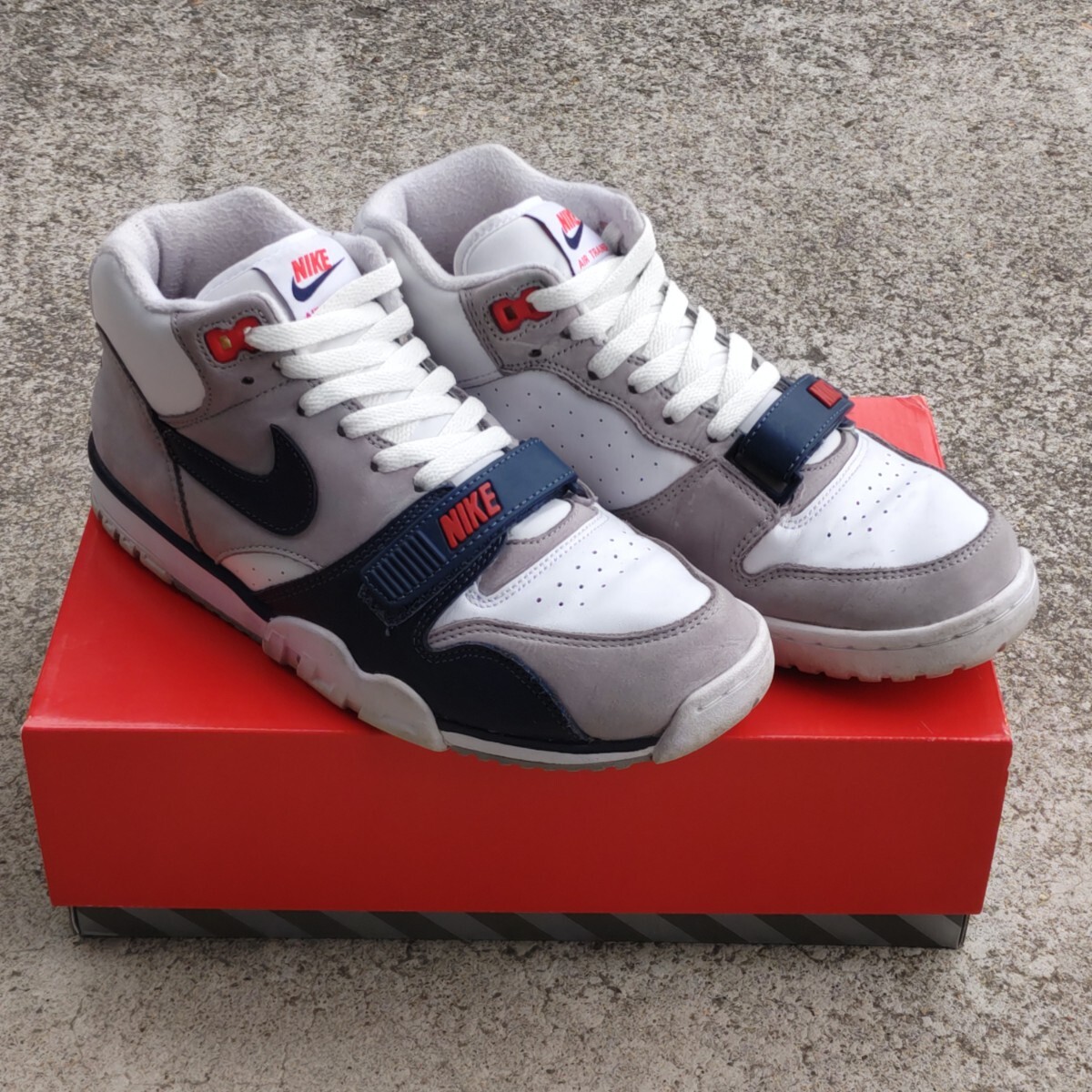 ■ナイキ エア トレーナー 1 ホワイト/ミッドナイトネイビー/ミディアムグレー 中古 27.0cm Us9 NIKE AIR TRAINER 1 DM0521-101拍卖