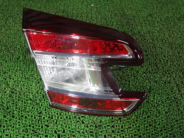 ルノー メガーヌ ABA-KZM4R 左テールランプ 265550028R /50410拍卖