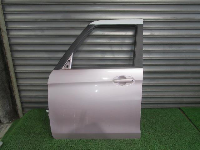 スペーシア DAA-MK42S 左フロントドア 68002-81M00 A1G シフォンアイボリーメタリック /50467拍卖