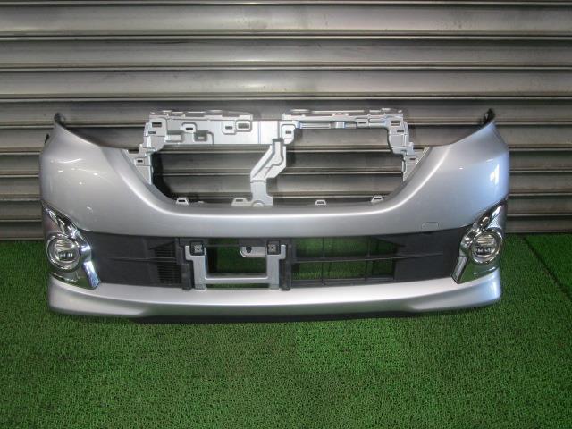 タント DBA-LA600S フロントバンパー 52101-B2A40-B0 S28 ブライトシルバーメタリック /50494拍卖