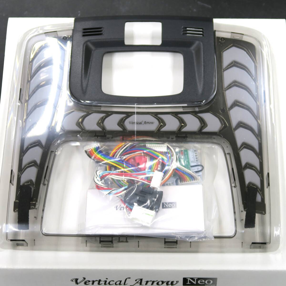 残り在庫僅か 30ヴェルファイア後期 アルファード30系後期 LEDルームランプ フロント マップランプ ブロンズ枠 未使用 AVEST アベスト 廃番拍卖