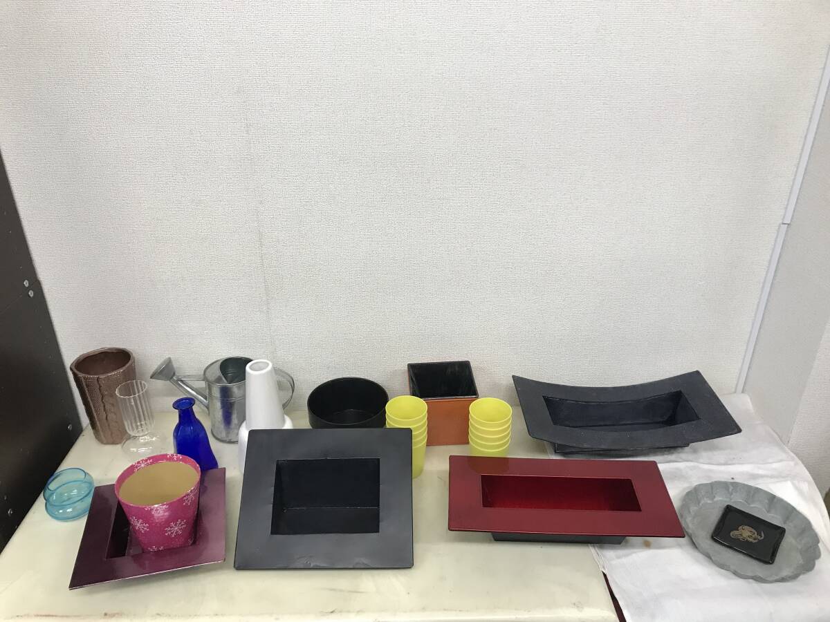 1797 【陶器花瓶】 植木/生け花鉢 ブリキ/ガラス製品 まとめ売り ガーデニング用品 寄せ植え プランター インテリア アンティーク 家具 他拍卖