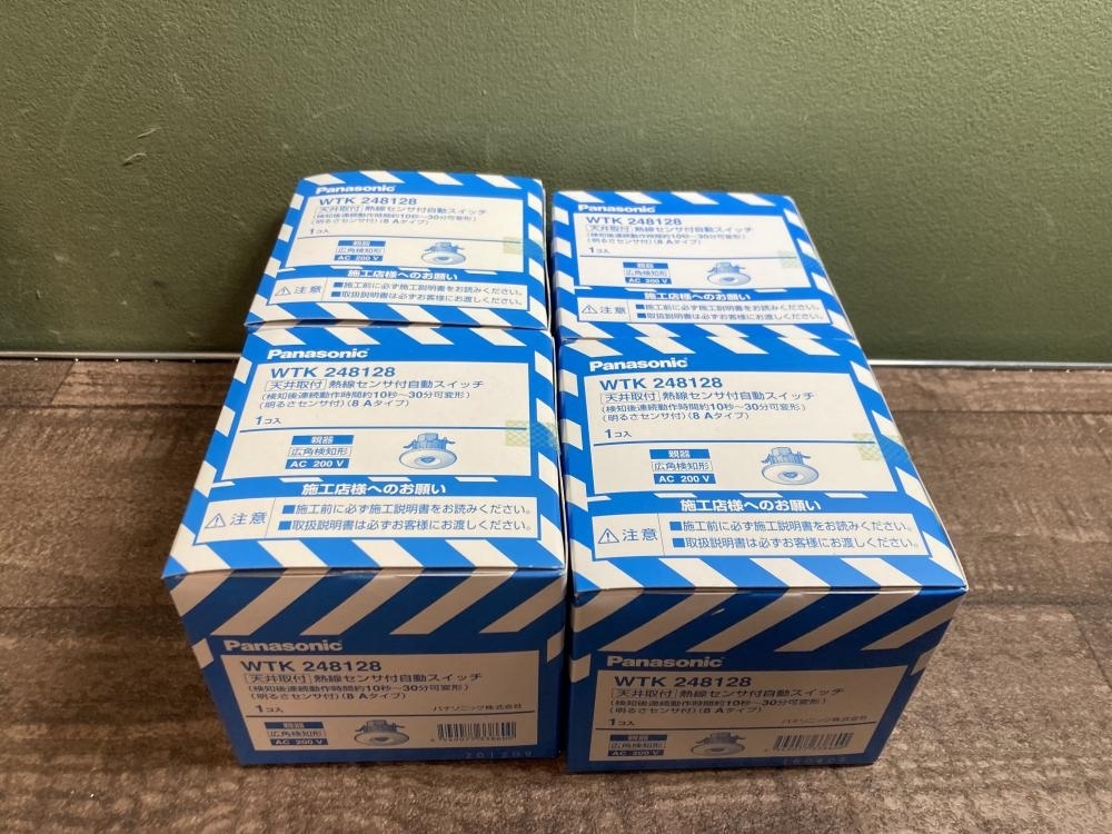 020♪未使用品・即決価格♪パナソニック 熱線センサ付自動スイッチ WTK248128 4箱セット拍卖
