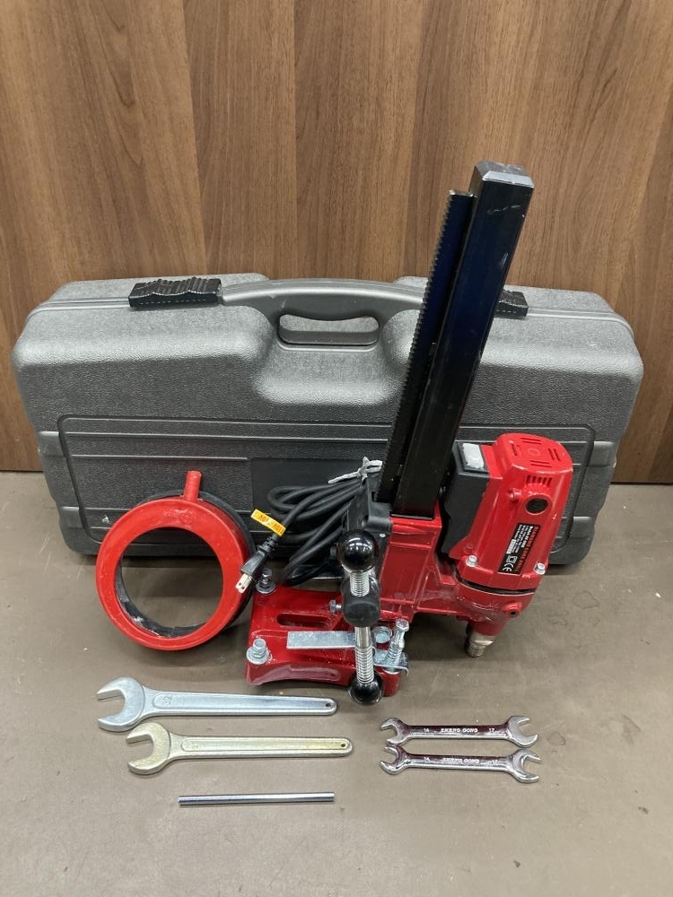 013♪おすすめ品♪K.S.F ダイヤモンドコアドリル KF-500E Cロッド 1350W 25-120mm 付属品有拍卖