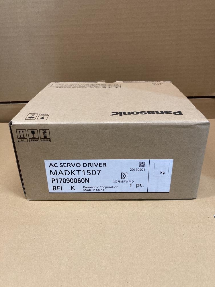 020♪未使用品・即決価格♪パナソニック Panasonic サーボドライバ MADKT1507 保管品拍卖
