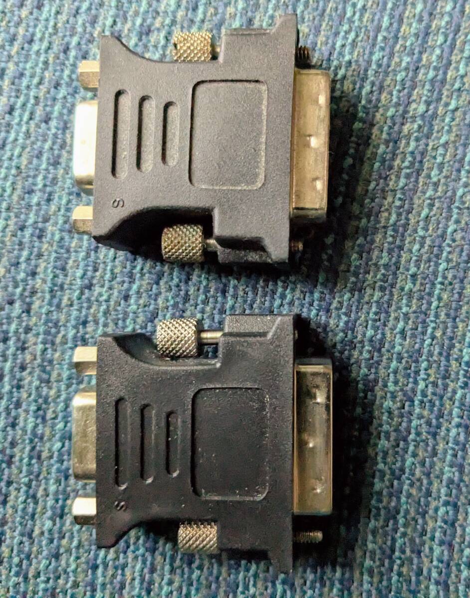 DVI変換コネクタ VGA (メス) → DVI (オス) 2個セット★追跡付き送料無料!拍卖