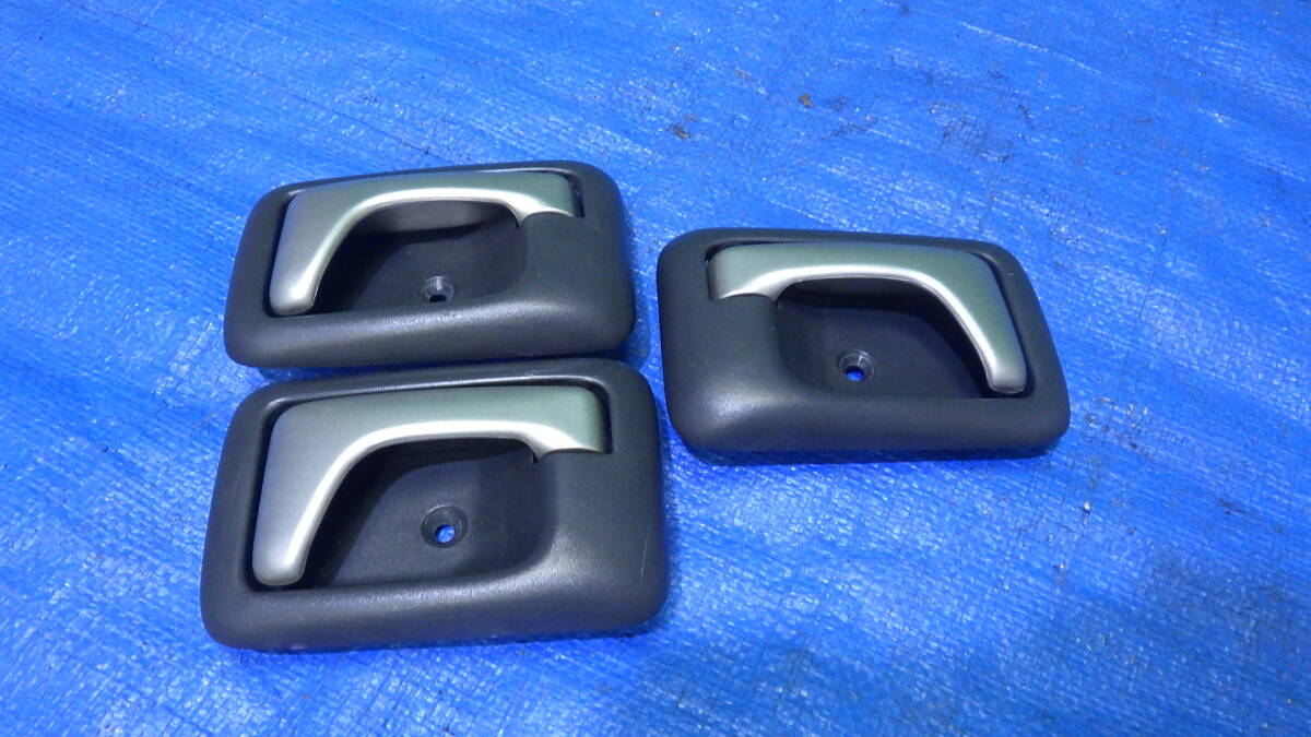 取付割れ無し スズキ ラパン HE21S インナーハンドル ドアノブ 3点 スピアーノ HF21S 送料600円 管M0901-87拍卖