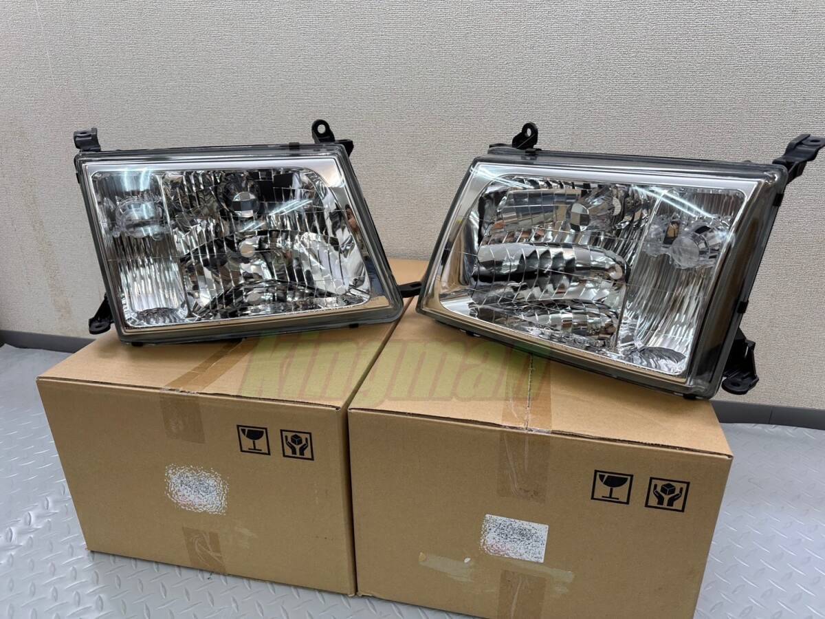トヨタ純正 新品 TOYOTA ランクル100系 HDJ101/UZJ100 前期 中期 ヘッド ライト ユニット ASSY 左右セット ランプ拍卖