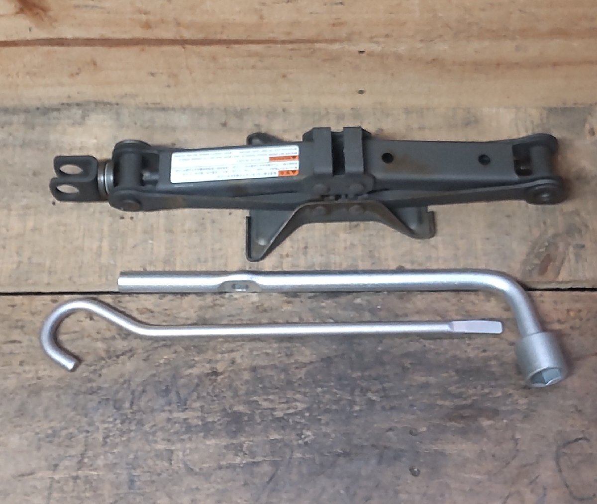 車載工具 ジャッキ ハンドル レンチ スズキ ワゴンR MH44S H26/10 17814 0610 中古拍卖